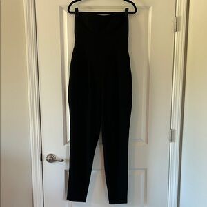 bebé Chic Black Strapless Jumpsuit w pockets Size 8
